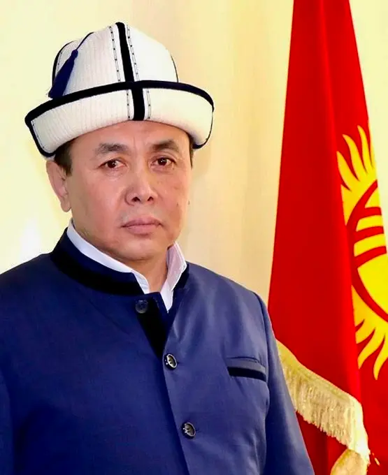 Кыргызстан Ислам Университетинин ректору Нарматов Абдишүкүр