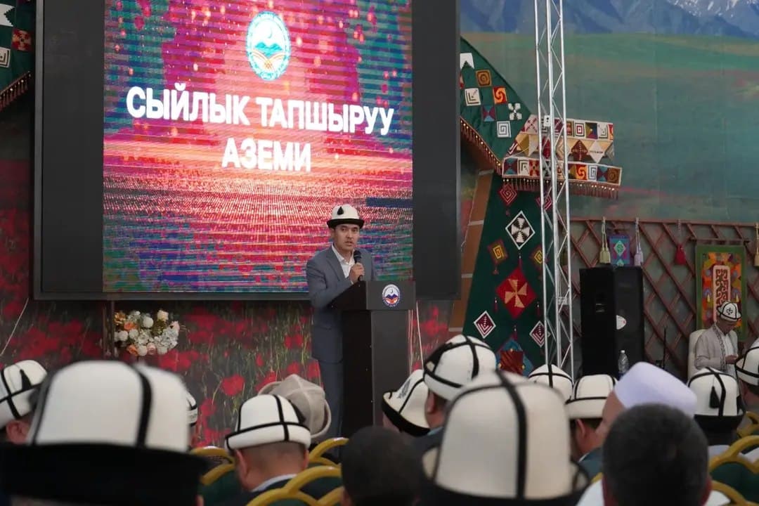 Кыргызстан Ислам университетинде бүтүрүүчүлөрдү узатуу аземи өткөрүлдү